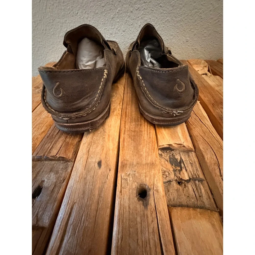 OluKai Moloa Slip On Shoes Size 9 Brown Leather Drop-In Heel Loafers 10128-6348